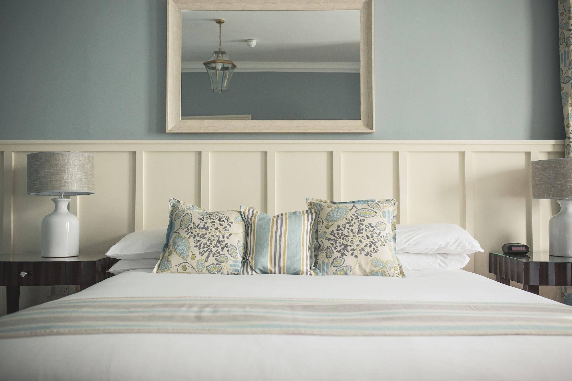 נורוויץ'' George Hotel, BW Signature Collection מראה חיצוני תמונה