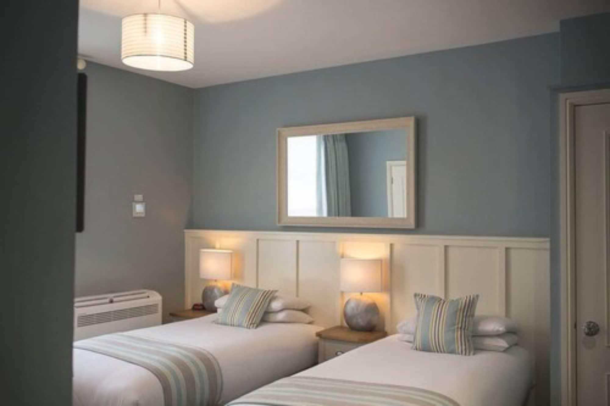 נורוויץ'' George Hotel, BW Signature Collection מראה חיצוני תמונה